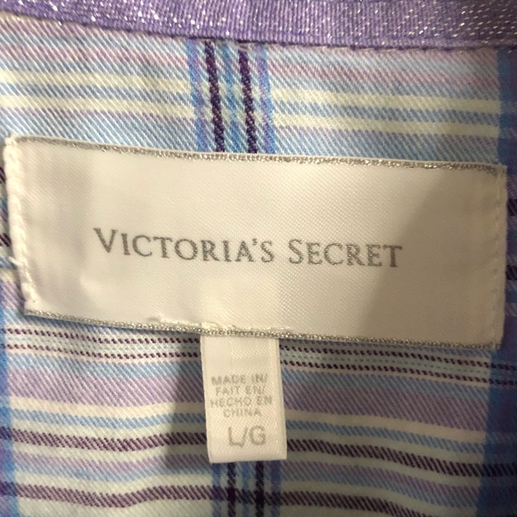 Victoria’s Secret || Long ButtonUp Sleep Shirt - Picture 3 of 5